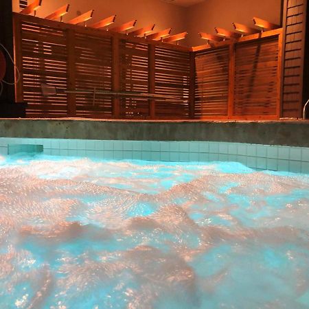 Whistler Blackcomb Vacation Rentals - Village North Buitenkant foto