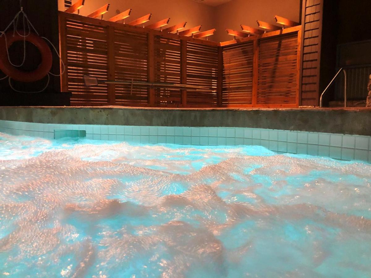 Whistler Blackcomb Vacation Rentals - Village North Buitenkant foto