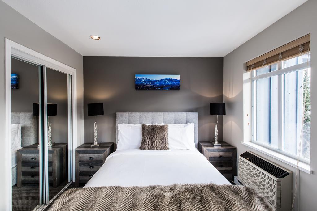 Whistler Blackcomb Vacation Rentals - Village North Buitenkant foto
