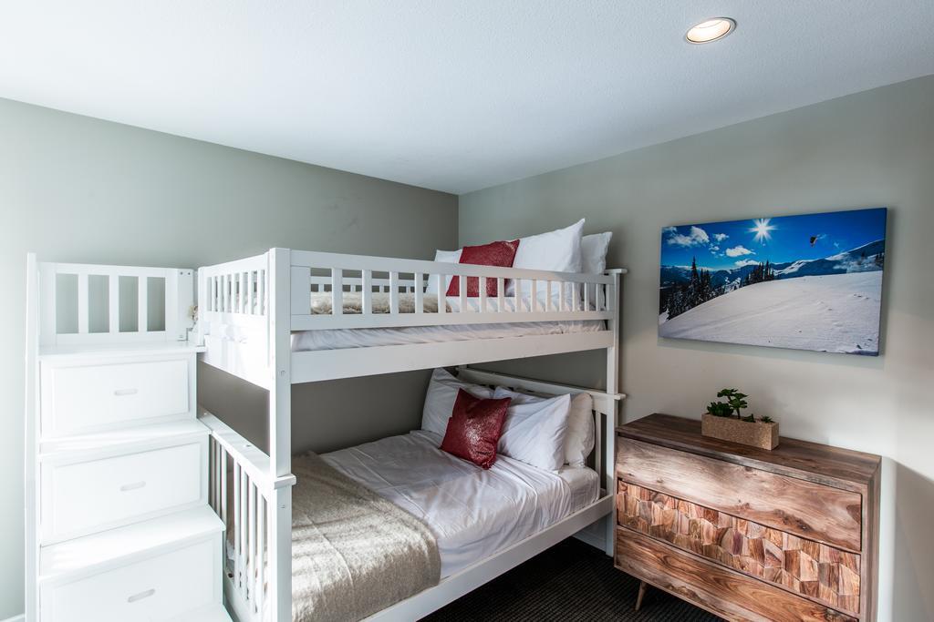 Whistler Blackcomb Vacation Rentals - Village North Buitenkant foto