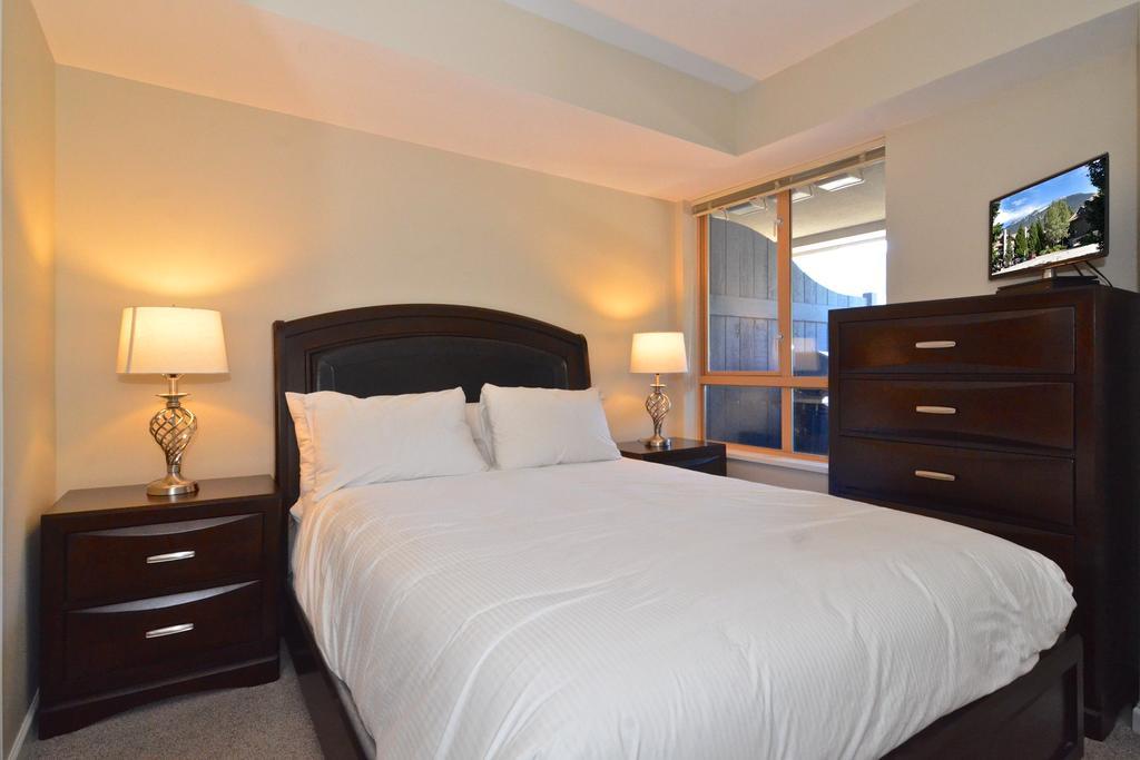 Whistler Blackcomb Vacation Rentals - Village North Buitenkant foto