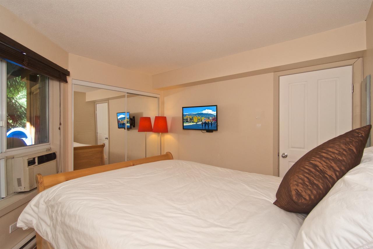 Whistler Blackcomb Vacation Rentals - Village North Buitenkant foto