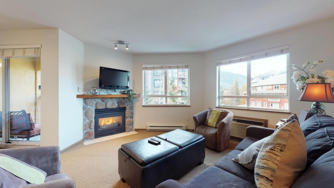 Whistler Blackcomb Vacation Rentals - Village North Buitenkant foto