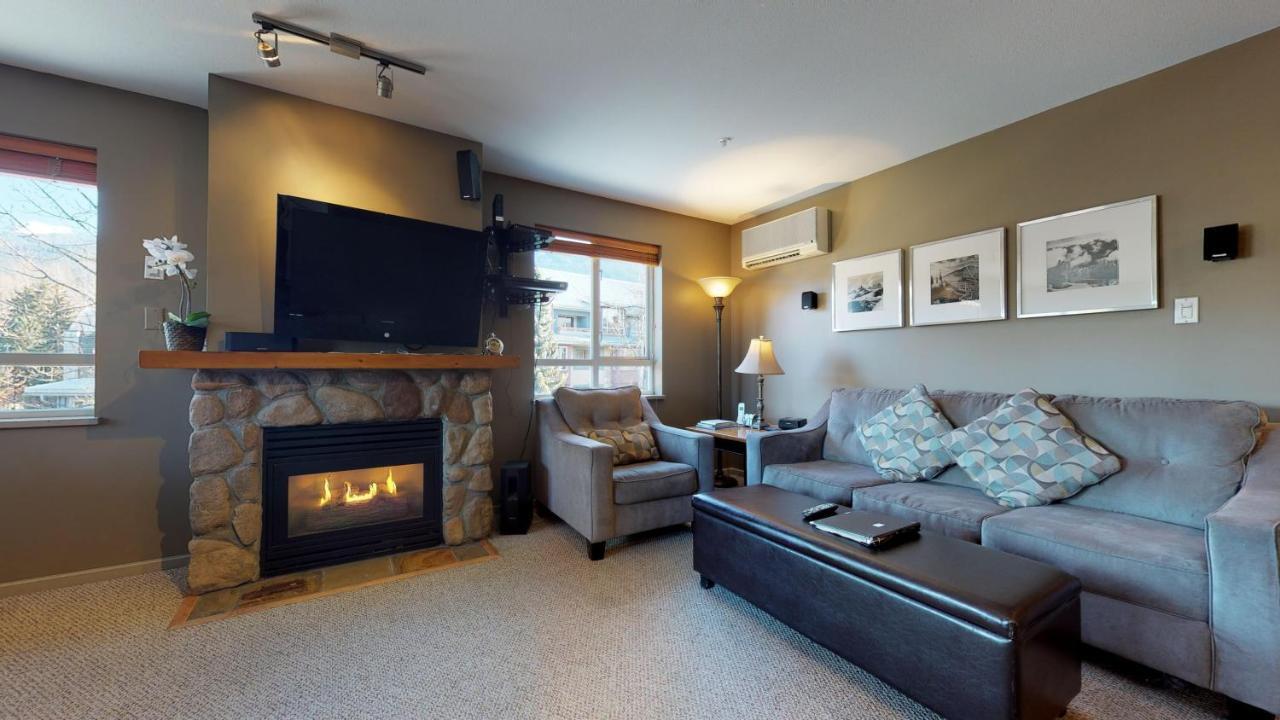 Whistler Blackcomb Vacation Rentals - Village North Buitenkant foto